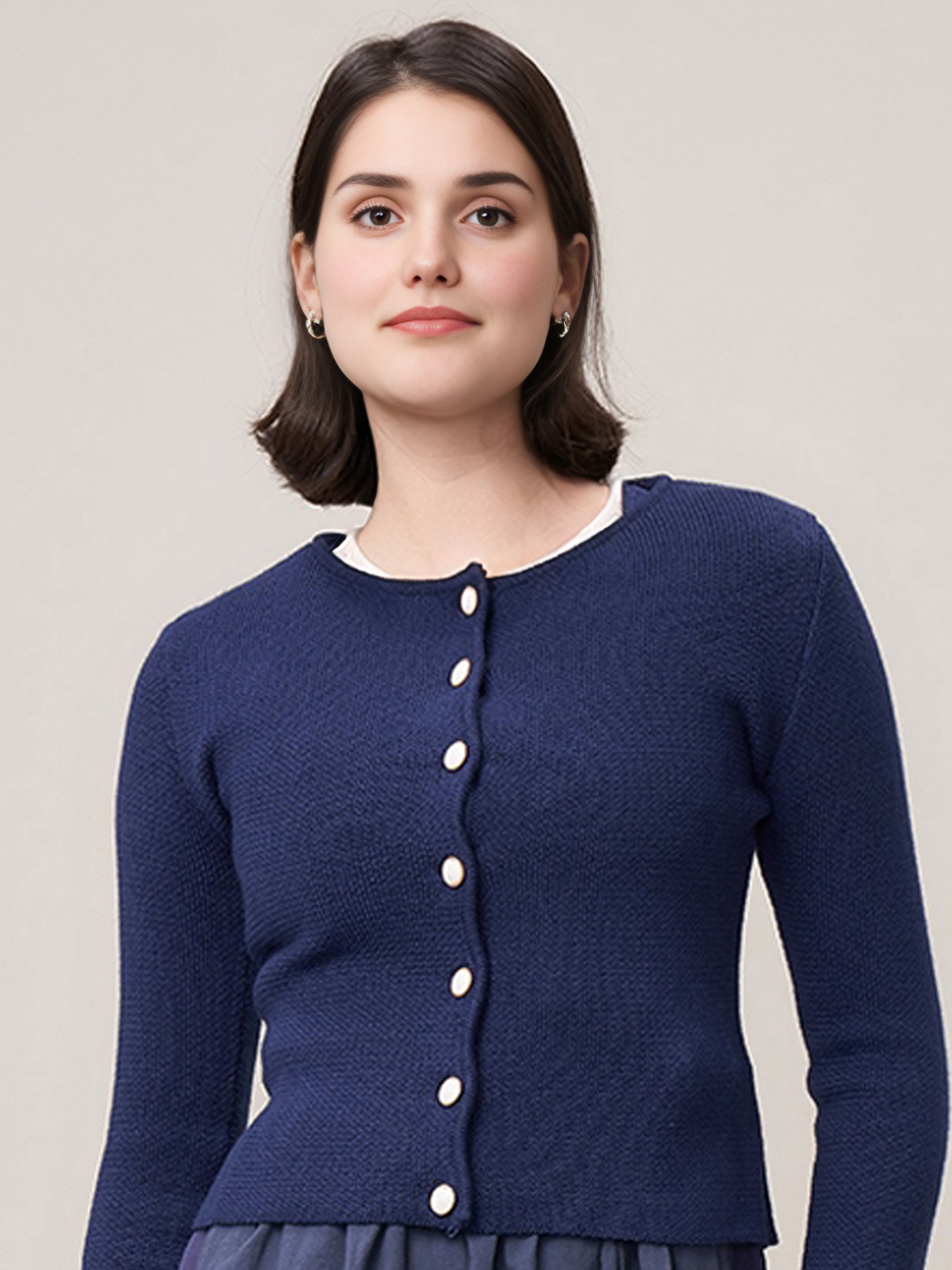Dirndl in Marineblau