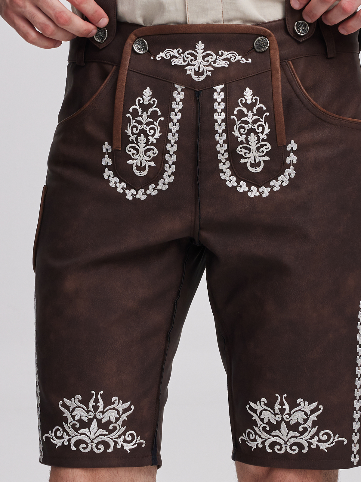 Dirndl Langarm in modernem Design
