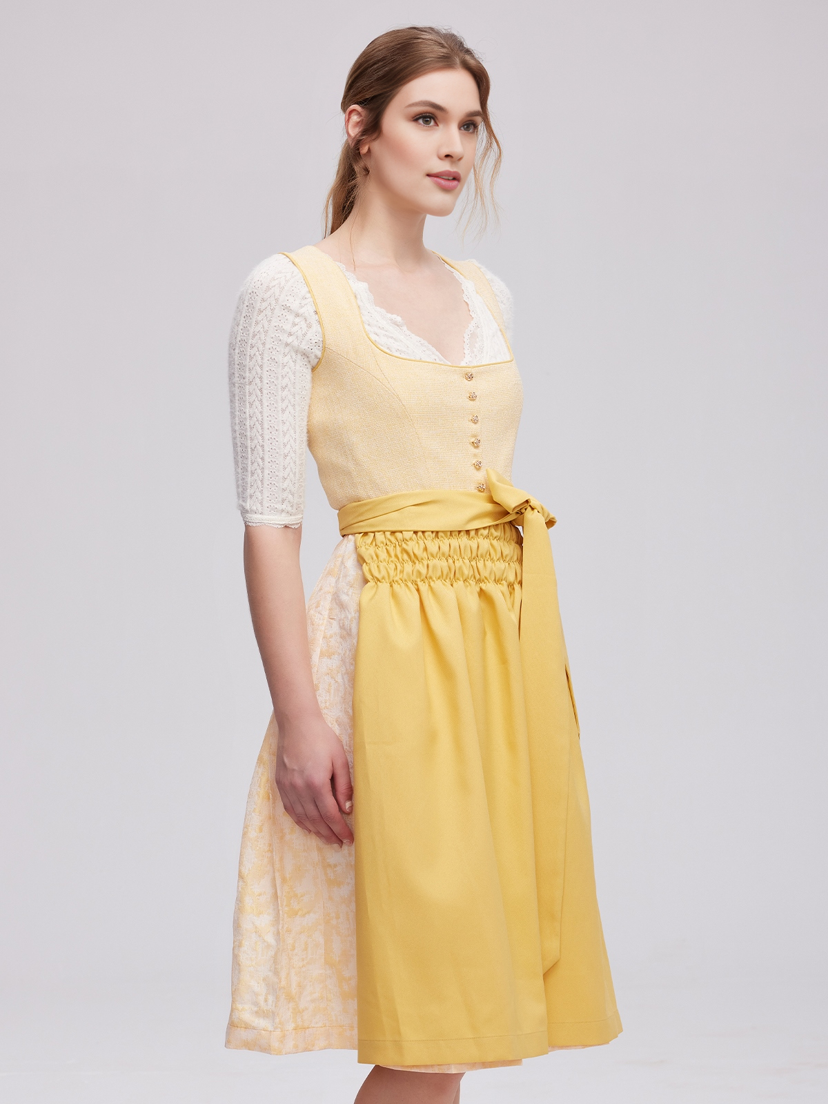 Modernes gelbes Dirndl von Ja Mei