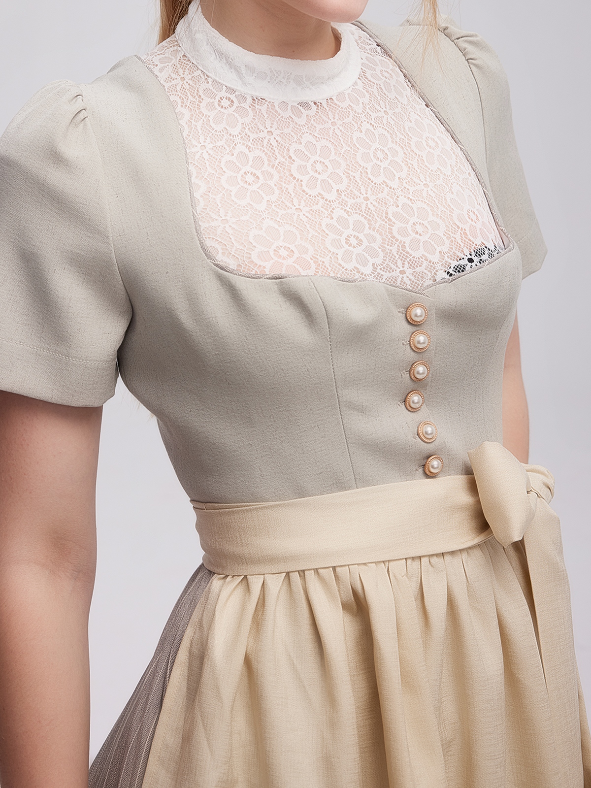 Dirndl Rock in Grau