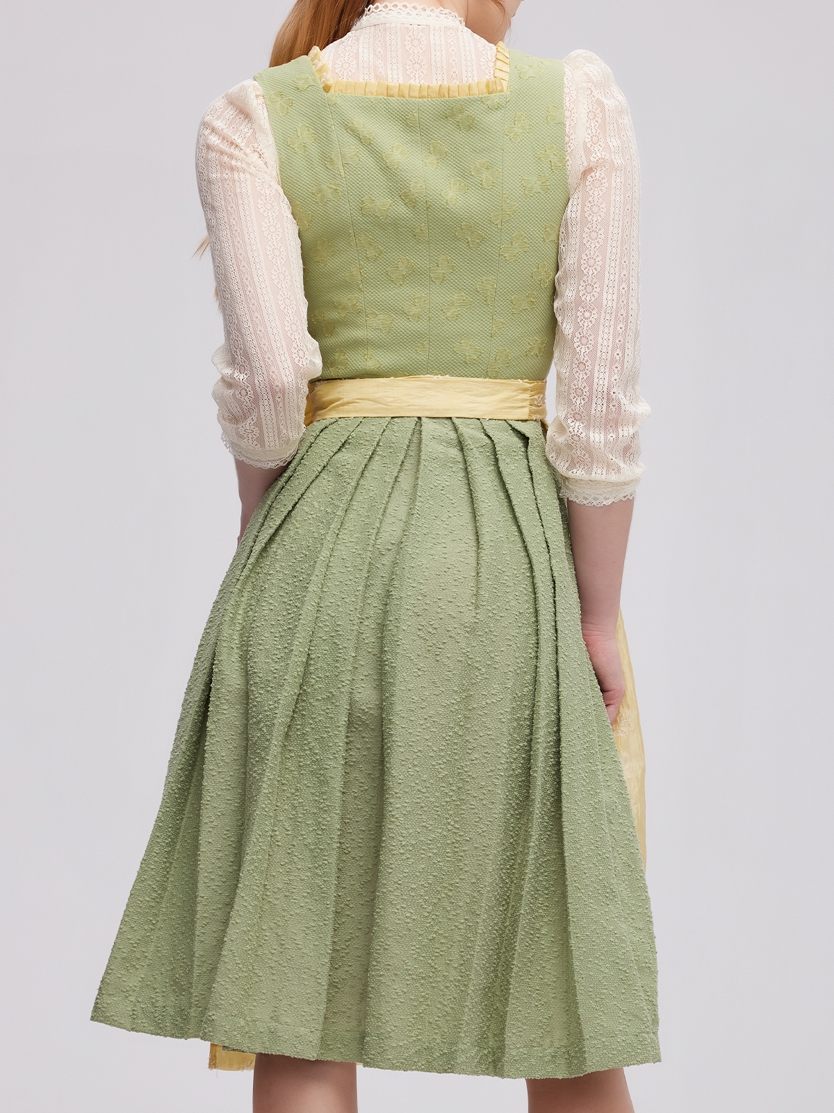 Dirndl in Grün – perfekt für festliche Anlässe