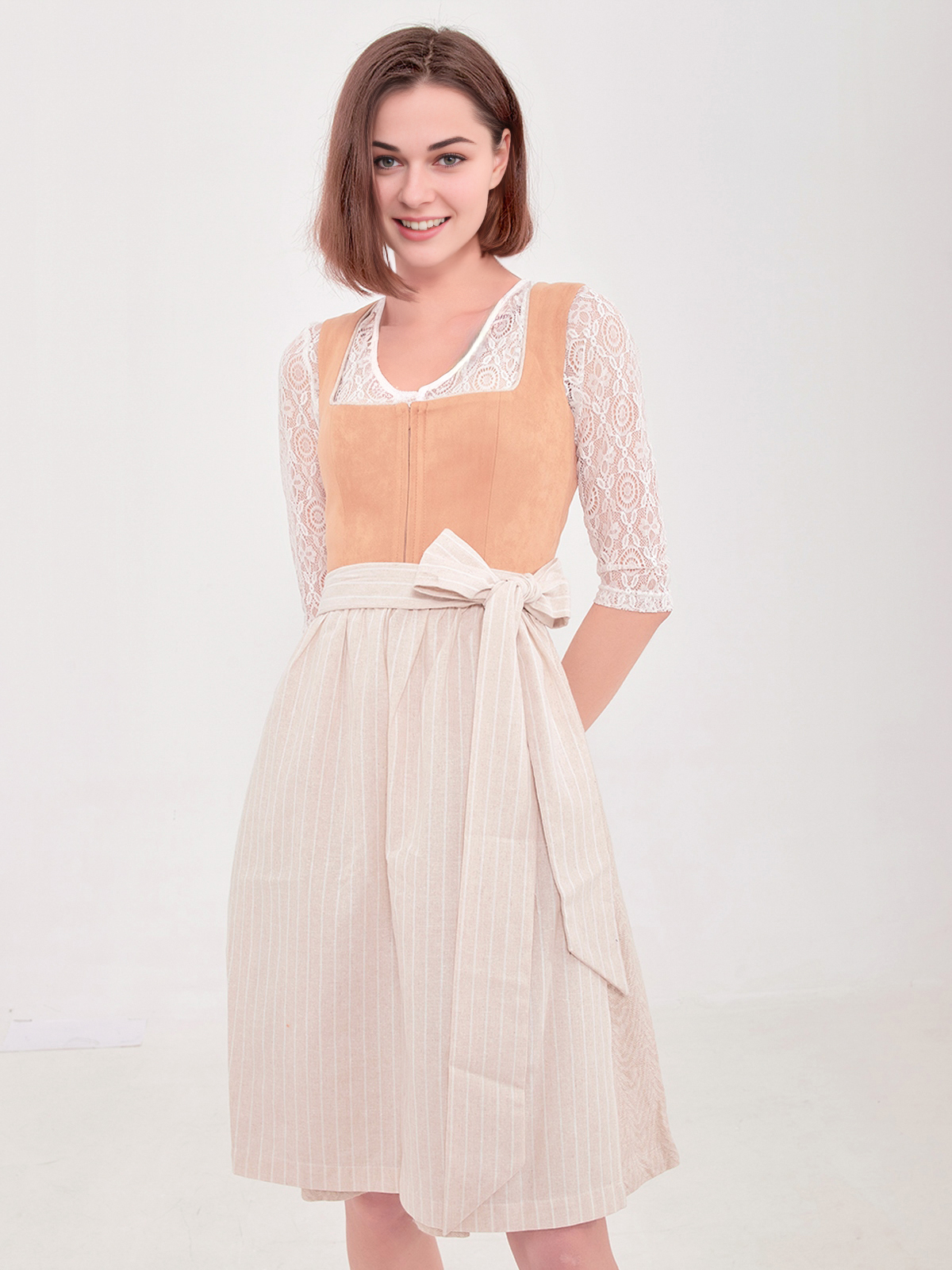 Modernes braunes Dirndl von Ehreer