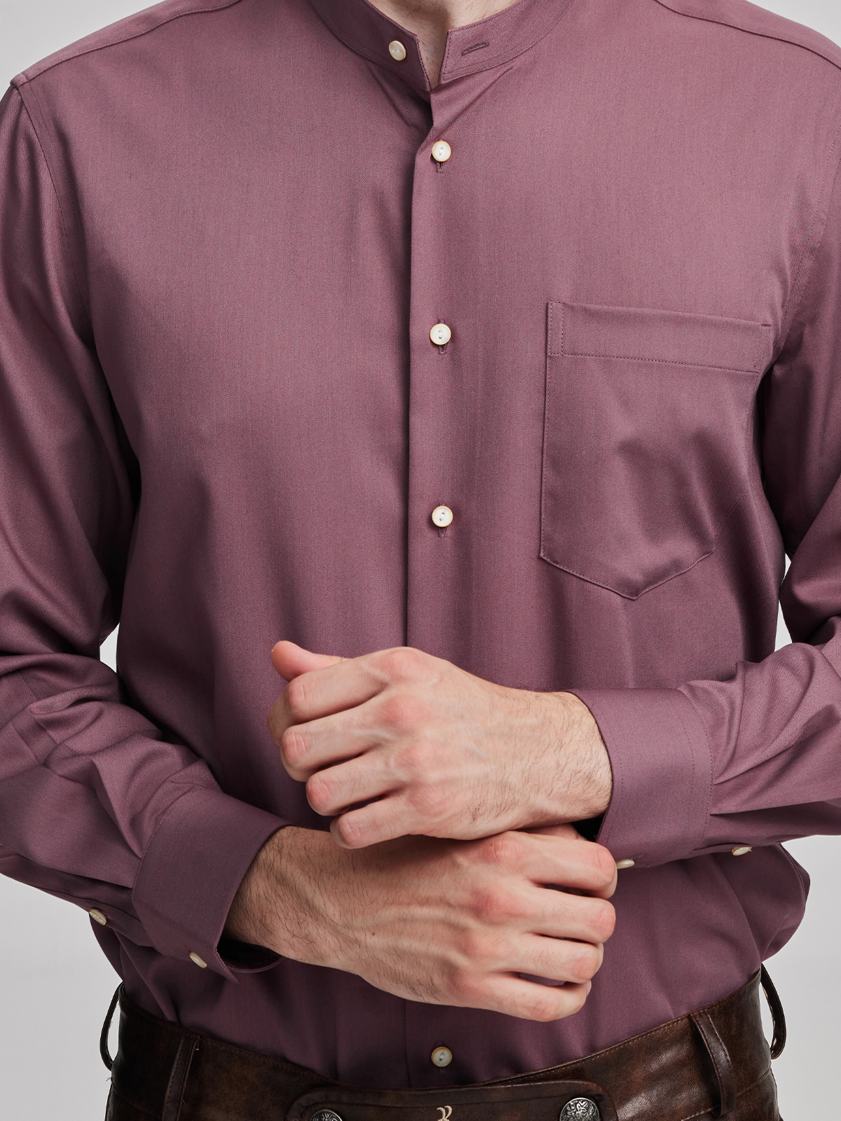 Dirndlbluse in Rosa mit modernem Schnitt