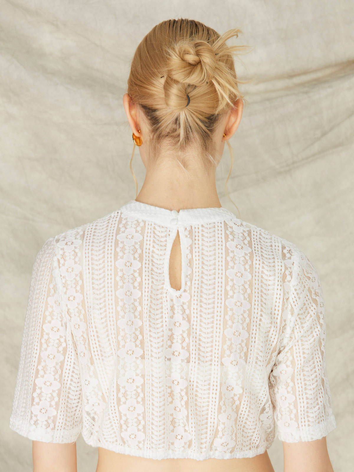 Traditionelles Dirndl mit Western-Elementen