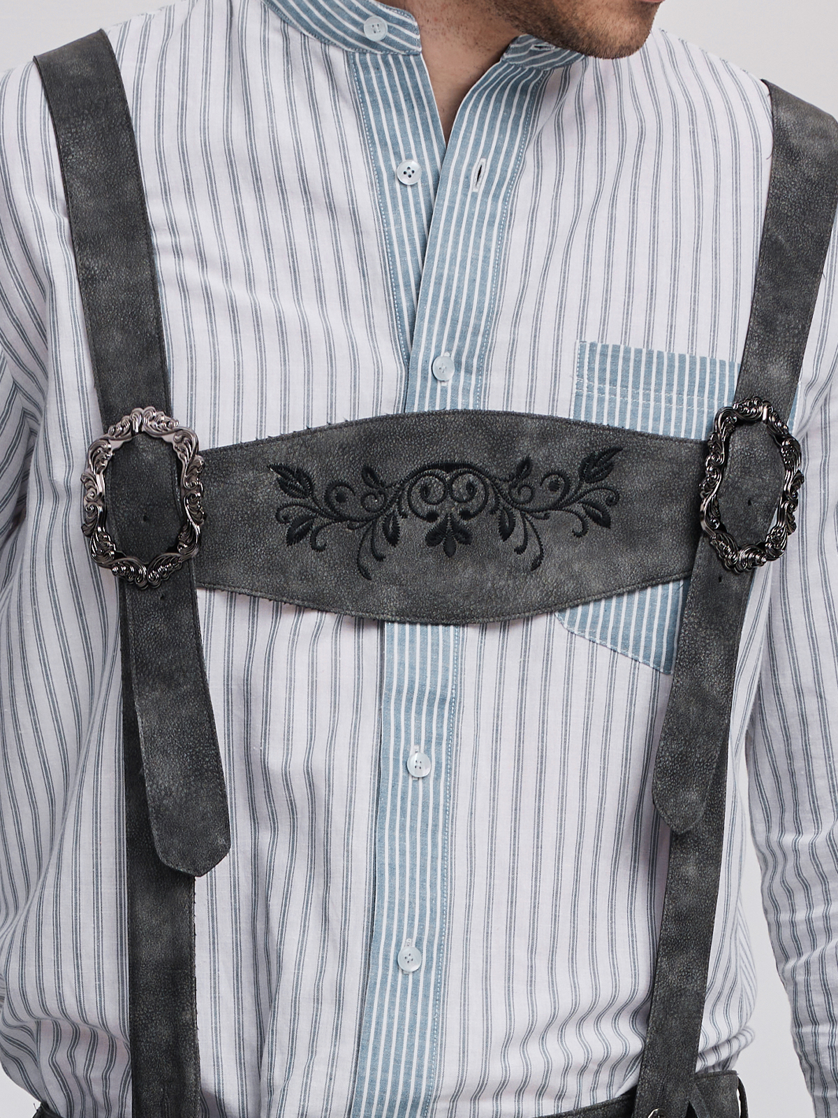 Dirndl in eleganter pinker Farbe