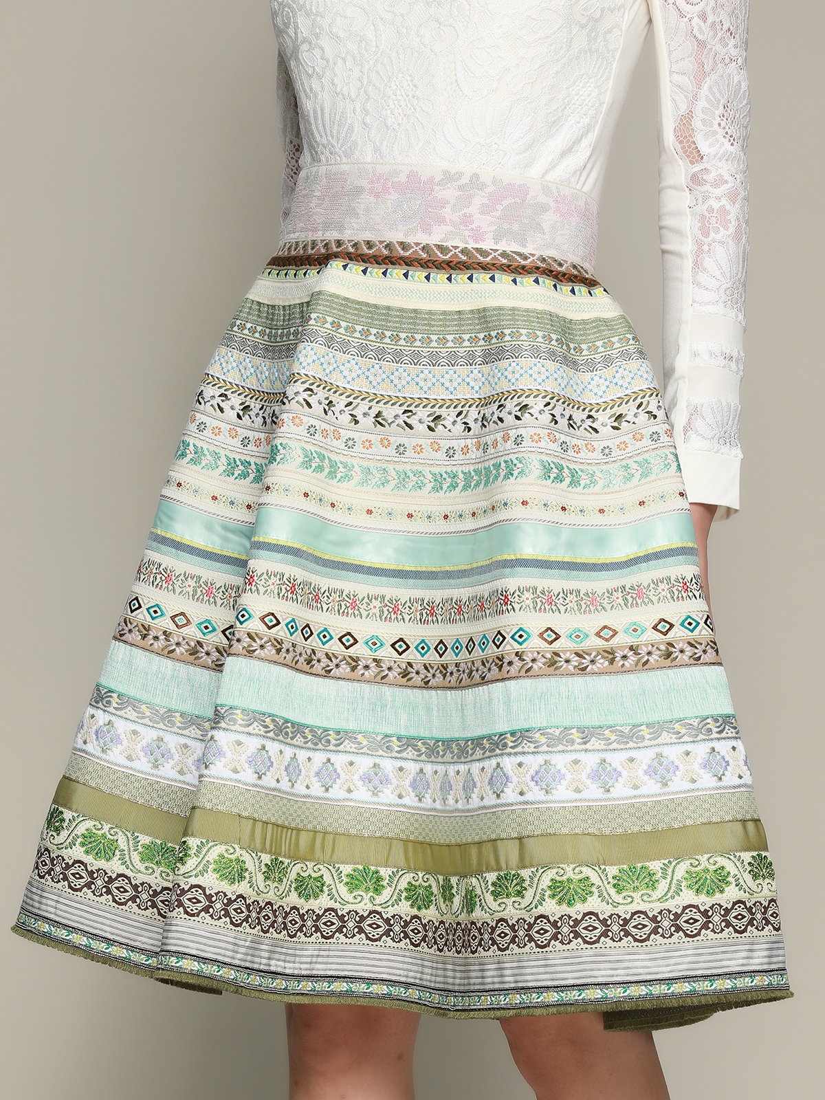 Dirndl Julia in Grün