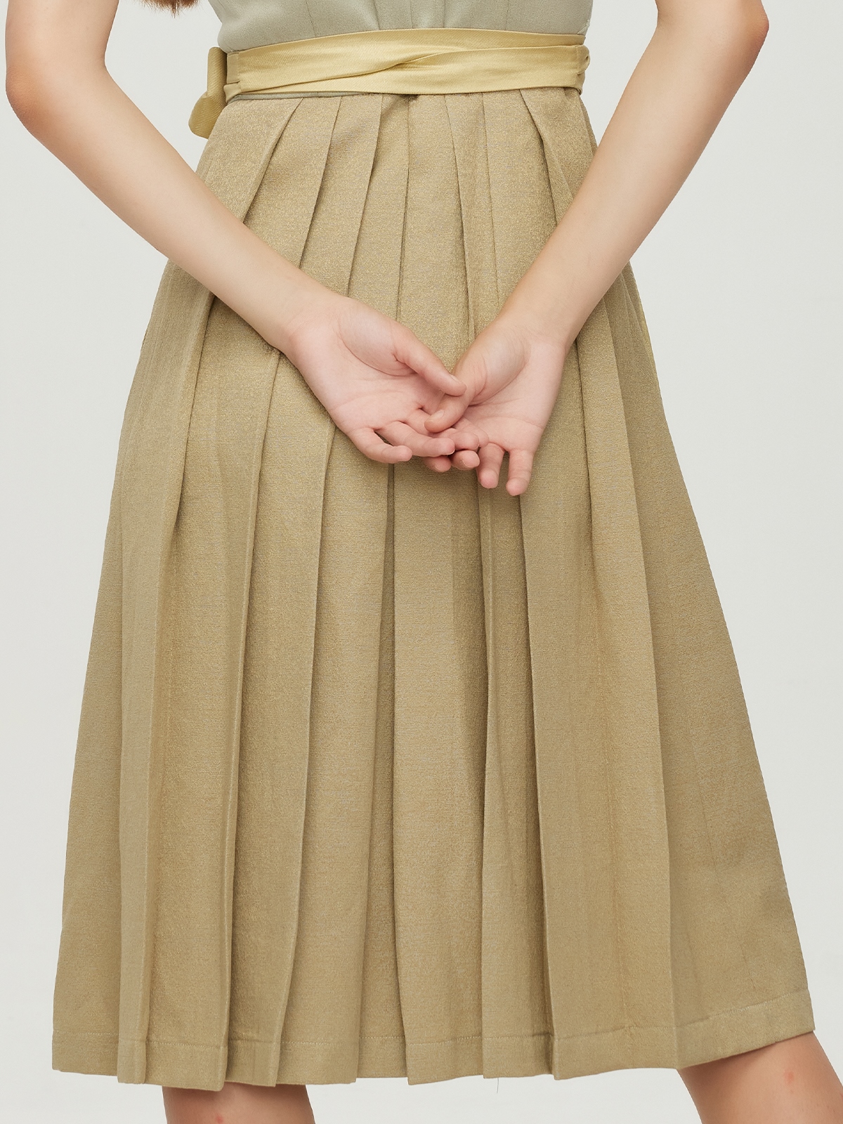 Trachtenkleid in Schwarz – zeitlos und elegant