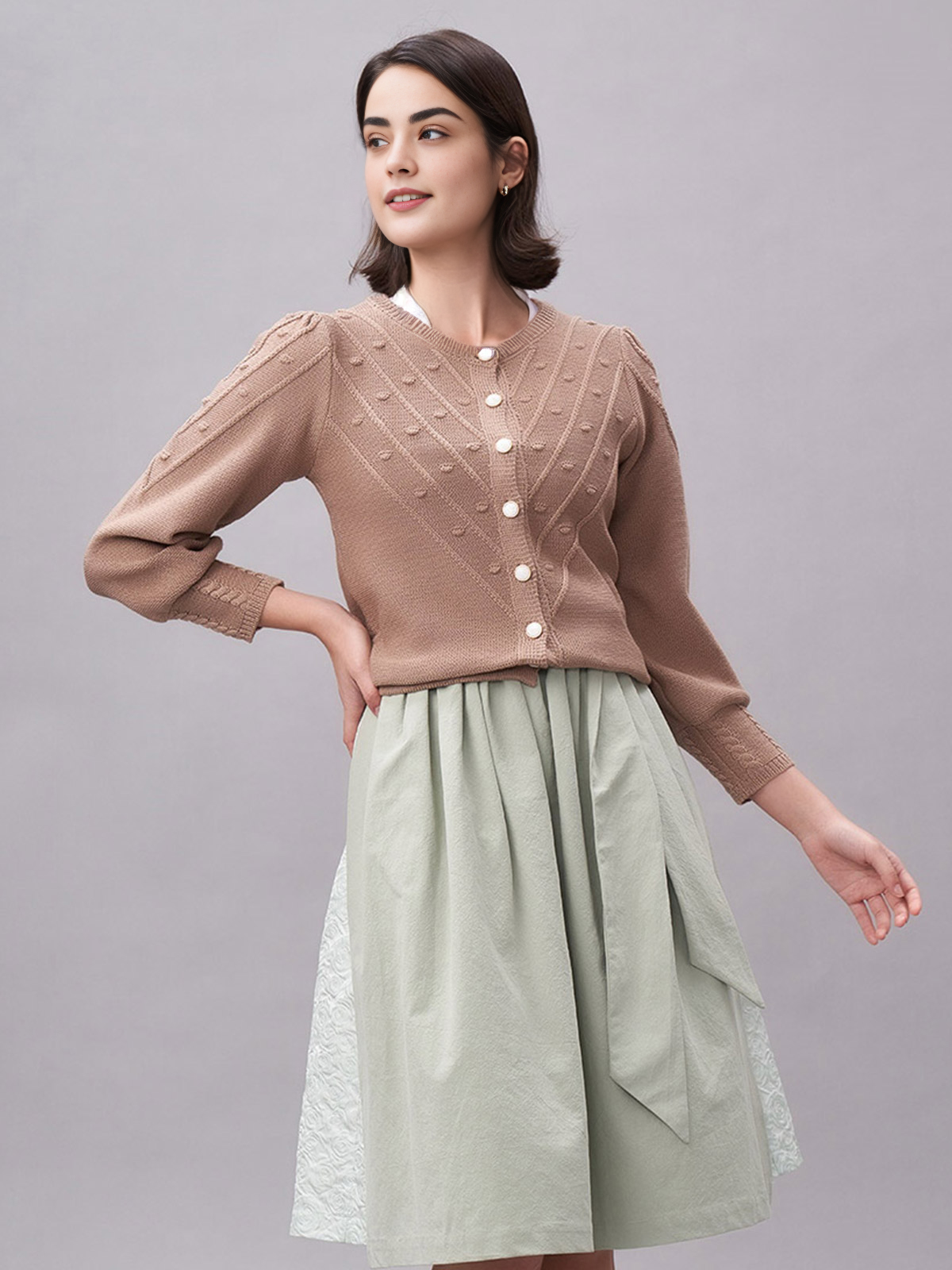 Dunkelblaues Dirndl Samt in eleganter Ausführung